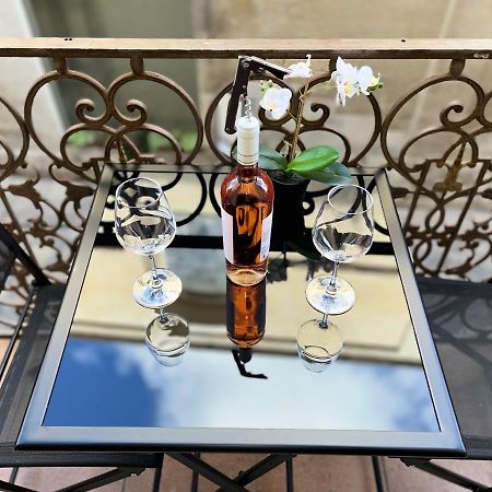 Wineexperience- Wine&Jacuzzi Suite ليتشي المظهر الخارجي الصورة